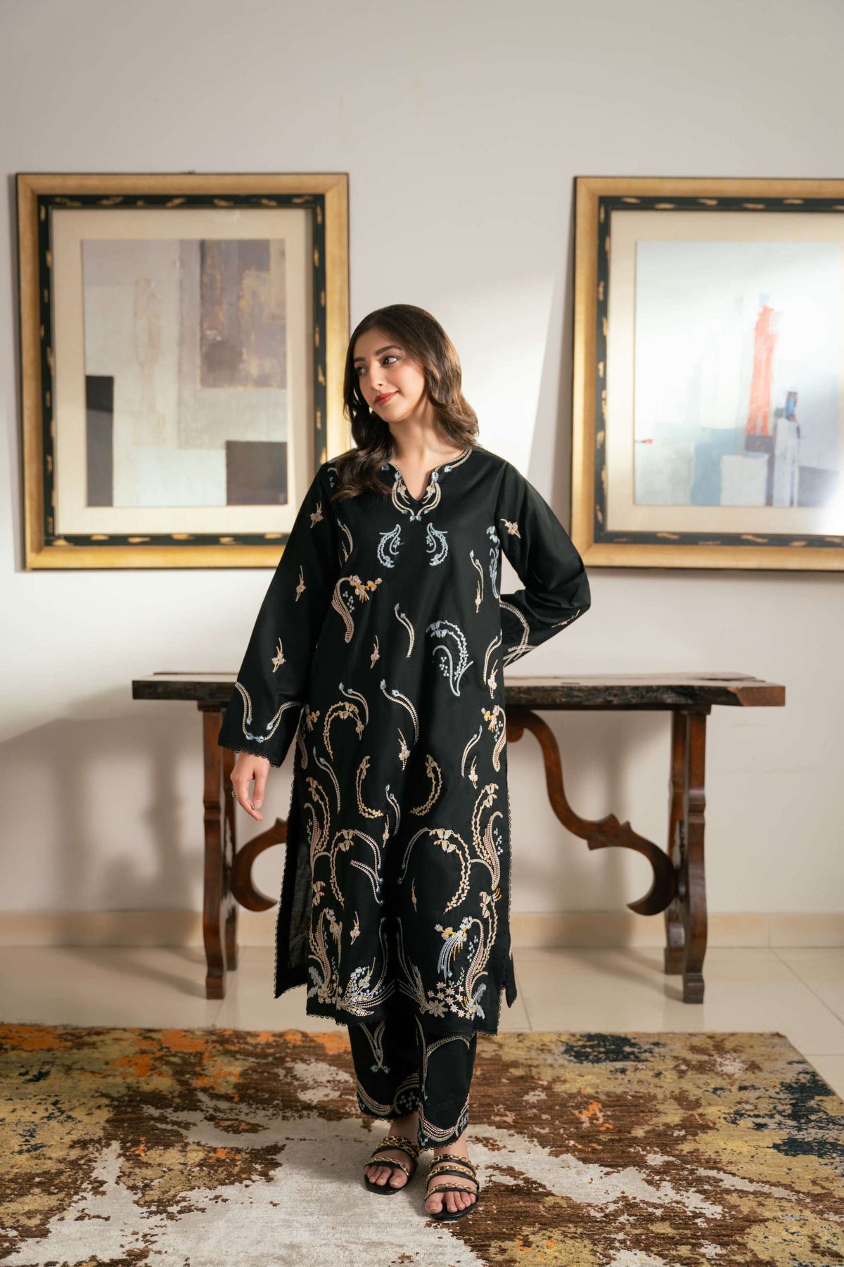 Siyah – Black Embroidered Cotton Two-Piece