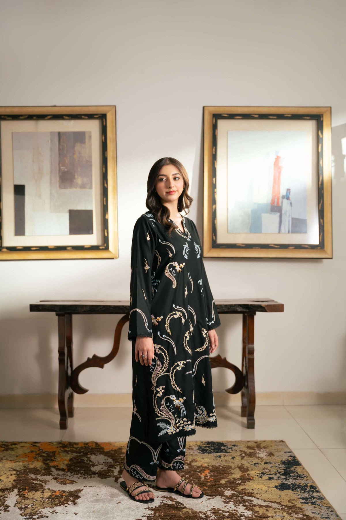 Siyah – Black Embroidered Cotton Two-Piece
