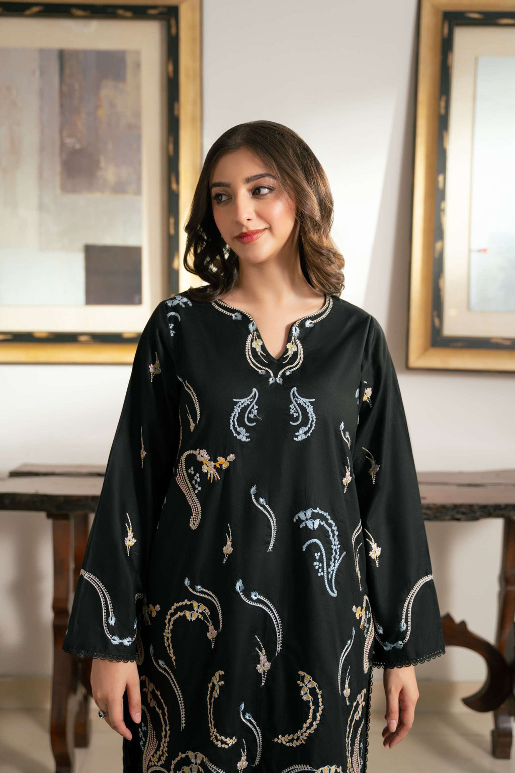 Siyah – Black Embroidered Cotton Two-Piece